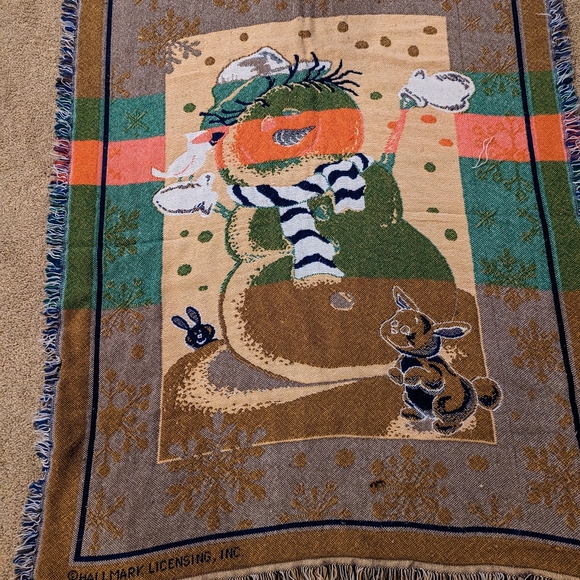 Hallmark snowman/bunny throw - Picture 3 of 7